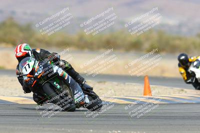 media/Jan-16-2022-CVMA (Sun) [[7f3d92989d]]/Race 8 Supersport Shootout/